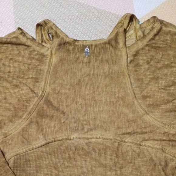 Free People Zenith High Low Thumbhole Top size S - Picture 10 of 12